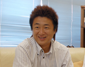 NPO法人　サンブロススポーツクラブ　事務直運営総括　桂利夫様